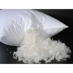 بالش پر قو