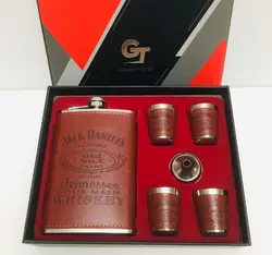 ست قمقمه جیبی چهار شات با روکش چرم قهوه ای طرح جک دنیلز