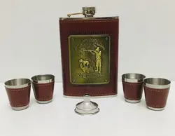 ست قمقمه جیبی چهار شات با روکش چرم قهوه ای طرح شکارچی