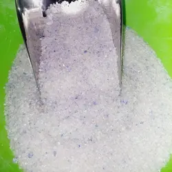  نمک آبی سایز دونه شکری در بسته های 150 گرمی نمکپاشی برای استفاده راحت تر 