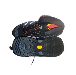 کفش کوهنوردی ساق متوسط کلمبیا مدل X ULTRA | موج کوه