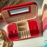 جعبه جواهرات و نظم دهنده در رنگهای متنوع