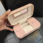 جعبه جواهرات و نظم دهنده در رنگهای متنوع