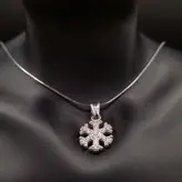 گردن آویز دونه برفی