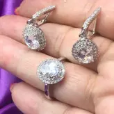 انگشتر نقره زنانه و گوشواره جواهرنشان