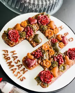 لواشک حروف/کیک لواشک/ترشک/سفارش آنلاین/باکس تولد/باکس گل هدیه/هدیه خاص