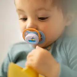 پستانک تکی الترا ایر 0-6 ماه طرح کشتی آبی اونت Avent (فاقد جعبه)