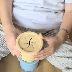لیوان دو کاره سیلیکونی رنگ قهوه ای مینیک اوی اوی Minik Oioi