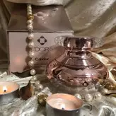 کرم روشن‌کننده و مرطوب‌کننده حاوی عصاره خاویار لدورا کر 50 میلی‌لیتر