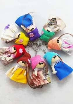 آویز عروسک کلاه دار