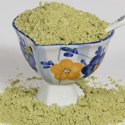 قاووت پسته ای(قوتو پسته ای)۵۰۰گرمی ارسال رایگان