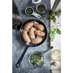 ماهیتابه کربن استیل 20 سانتی متر ایکیا مدل IKEA VARDAGEN