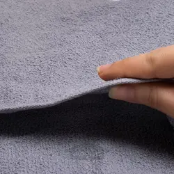 حوله ی صورت رنگ خاکستری