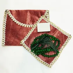 جانماز مدل مخمل جیبی طرح محراب 16x13 COD-13029072