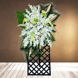 تاج گل پایه مشکی کد 29 - گل فروشی آنلاین فلاویتو