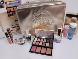 کیف لوازم آرایش بزرگ و مسافرتی طلایی رنگ لانکوم