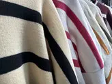 بلوز بافت زنانه راه راه درشت یقه گرد -کد 02139