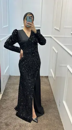 لباس مجلسی ریحان کد 5 ماکسی دالقیچ و پولک مخمل درجه یک