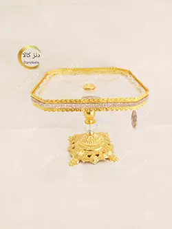 شیرینی خوری طلایی مربع