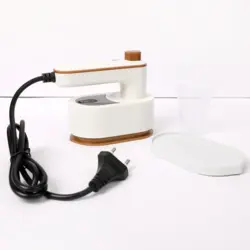 اتو دستی مسافرتی مخزن دار