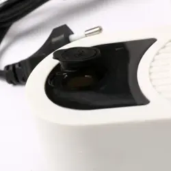 اتو دستی مسافرتی مخزن دار