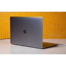 لپتاپ استوک Macbook pro 2017 15 inches 3.1 GHz i7 512