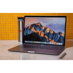 لپتاپ استوک macbook pro 2017 15 inches 2.8 GHz i7 512