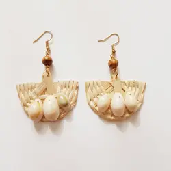 گوشواره زنانه مدل حصیر و صدف