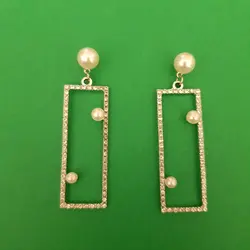 گوشواره زنانه مدل مستطیل مرواریدی