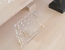 استند گوشواره دلربا