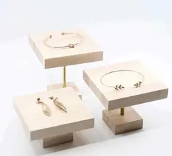 استند دستبند سوفیا