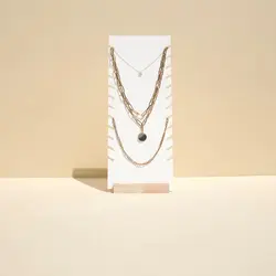 استند گردنبند پندار