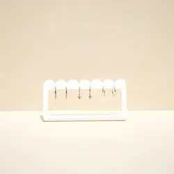 استند گوشواره طرح آفره