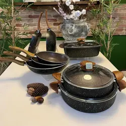 ست ماهیتابه چدن گرانیتی 11 پارچه اویز تحت لیسانس ترک