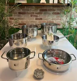 سرویس قابلمه استیل 11پارچه قالب اروپایی برند KST