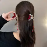 کلیپس متوسط گل رز