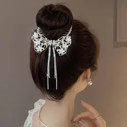 گوجه ای پاپیون شکوفه ای