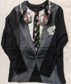 بلوز نخی پسرانه طرح کریسمسی سه بعدی برند c&a