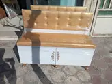 نیمکت مبلی بدنه سفید ملانینه سه نفره ۴۰در۱۲۰ هزینه ارسال درب منزل توسط مشتری پرداخت میشود