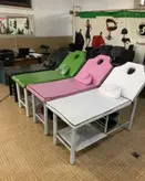 تخت دوتیکه آرلیشگاهی ماساژ تاتو اپلاسیون دررنگ بندی متنوع دادای دوکشو پلاستیکی وجاسری متحرک