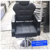 صندل گلایل سینی گرد پشتی متحرک میباشد  جک دستی دارای جاپایی دررنگ بندی متنوع هزینه ارسال درب منزل توسط مشتری پرداخت میشود