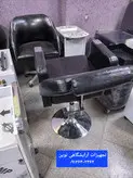 صندل گلایل سینی گرد پشتی متحرک میباشد  جک دستی دارای جاپایی دررنگ بندی متنوع هزینه ارسال درب منزل توسط مشتری پرداخت میشود