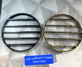 استند فلزی آرایشگاهی  مثلثی دررنگ بندی طلایی ونقرا ای هزینه ارسال درب منزل توسط مشتری پرداخت میشود