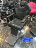 صندلی آرایشگاهی سینی گرد پدالی شرکتی کادوس