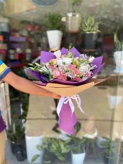 دسته گل لیسینتوس