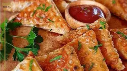 سمبوسه خانگی