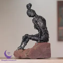 مجسمه مفتولی بانوی نشسته - شاپ اکسسوری