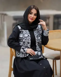 کراپ کت و دامن کلوش کمربند دار مخمل ژاکارد درجه یک و لنینت عیدانه  زنانه