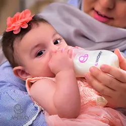 شیشه شیر دهانه عریض پروپیلن 260 میلی لیتر - فروشگاه پونی شاپ