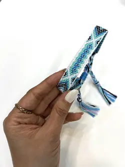 دستبند بافت گلیمی آبی شماره 1